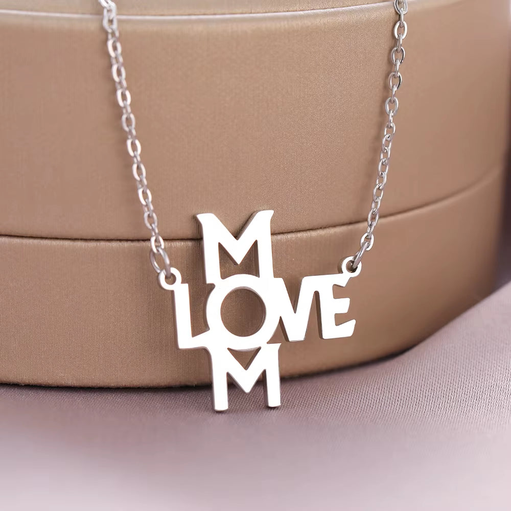 Stainless Steel Necklaces Letters LOVE MOM Pendants New Vintage Link Chain Choker Fashion Necklace for Women Jewelry Mother Gift